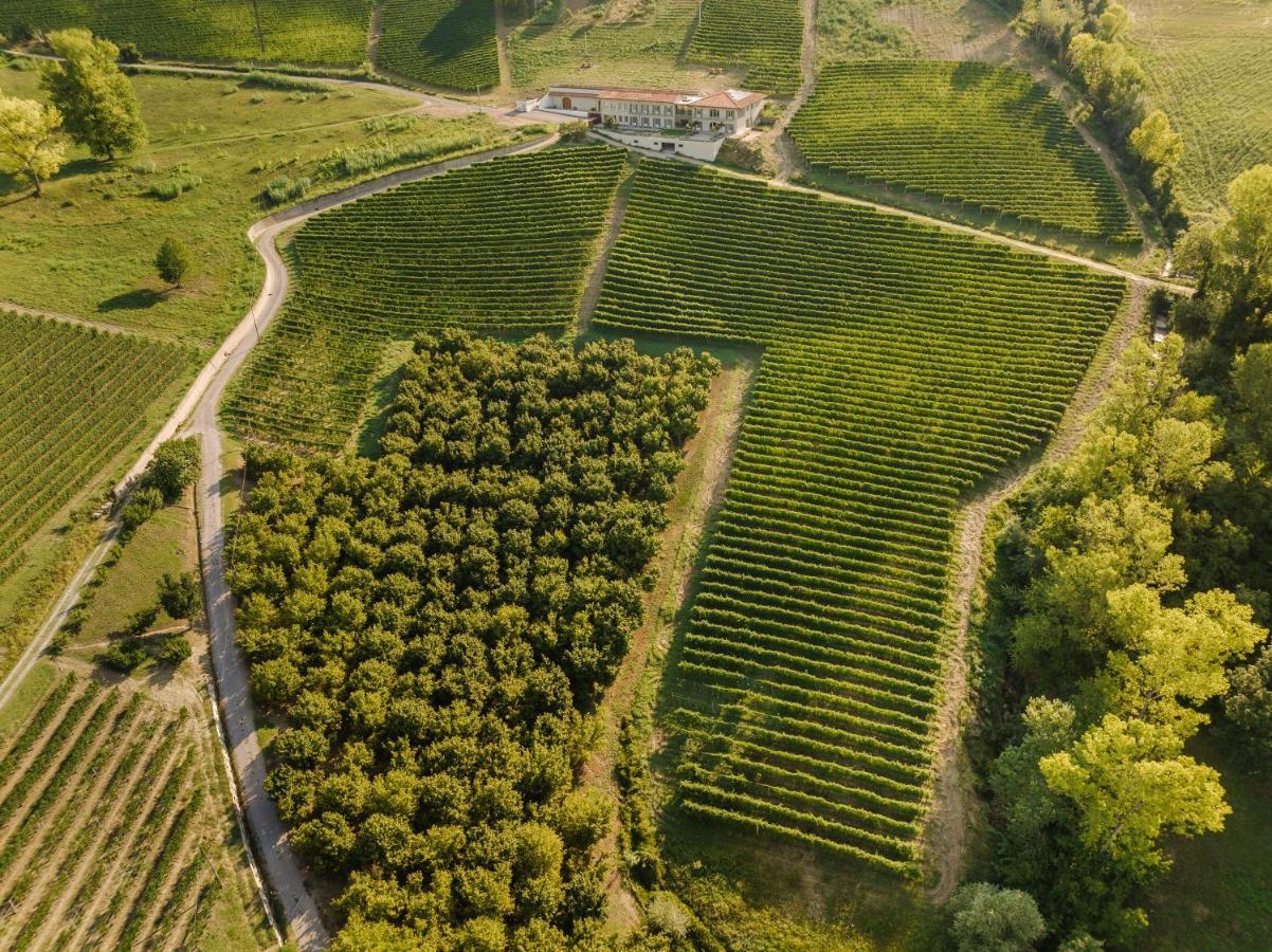 Icollirossi Agriturismo Monforte dʼAlba Exteriér fotografie